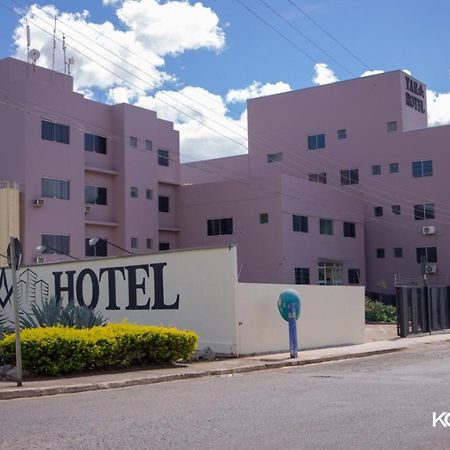 Yara Hotel Joao Pinheiro Bagian luar foto